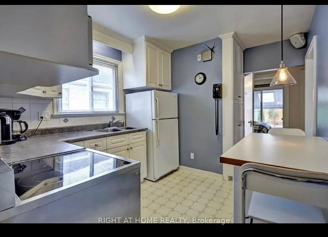 2 bed, $2,150 — Photo 4