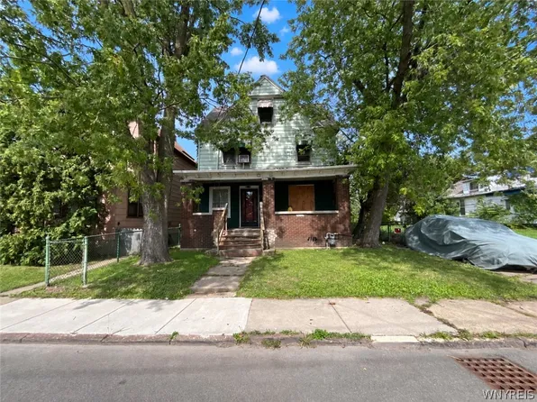 1146 Whitney Ave, Niagara Falls, NY 14301