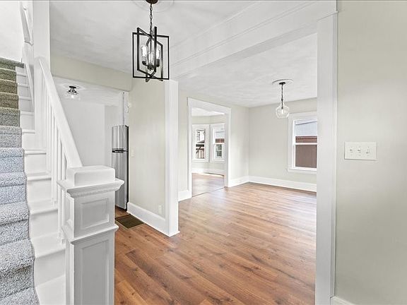 5th image of 112 Hill Ave