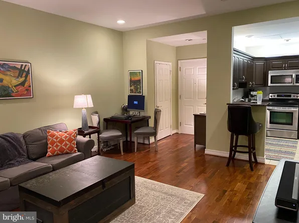 1600 Arch St #1504, Philadelphia, PA 19103