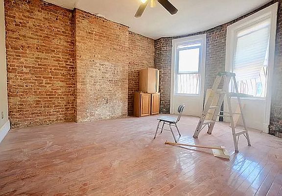 2nd image of 294 Weirfield St #1A