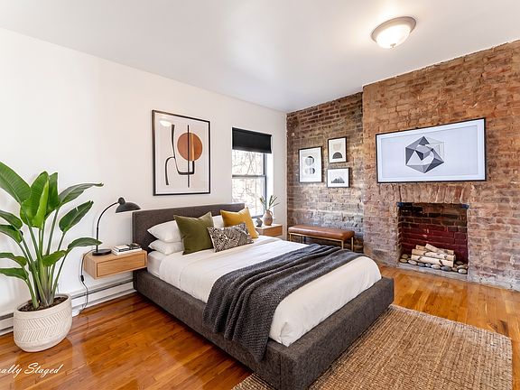 4th image of 549 51st Ave APT 4