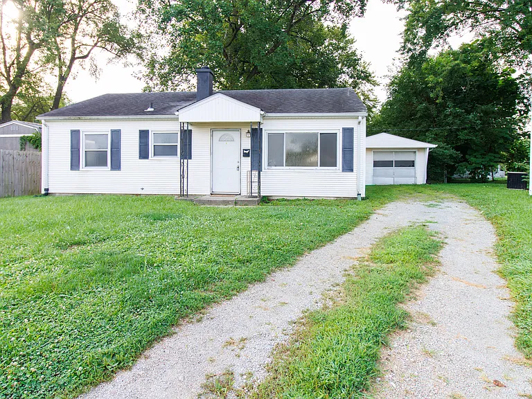 105 Mohawk Ct — Photo 1