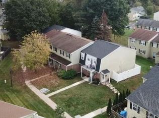 170 Reliance Pl, Telford, PA 18969