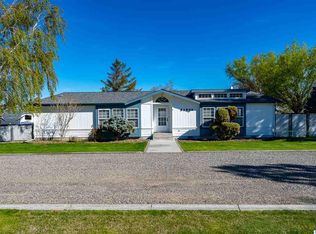 21904 E Tara Rd, Benton City, WA 99320