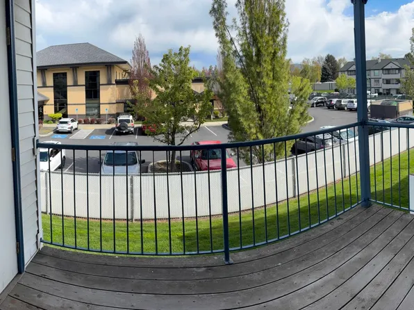 1416 N McDonald Rd APT 23, Spokane, WA 99216