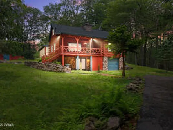 45 Evergreen Dr, Gouldsboro, PA 18424