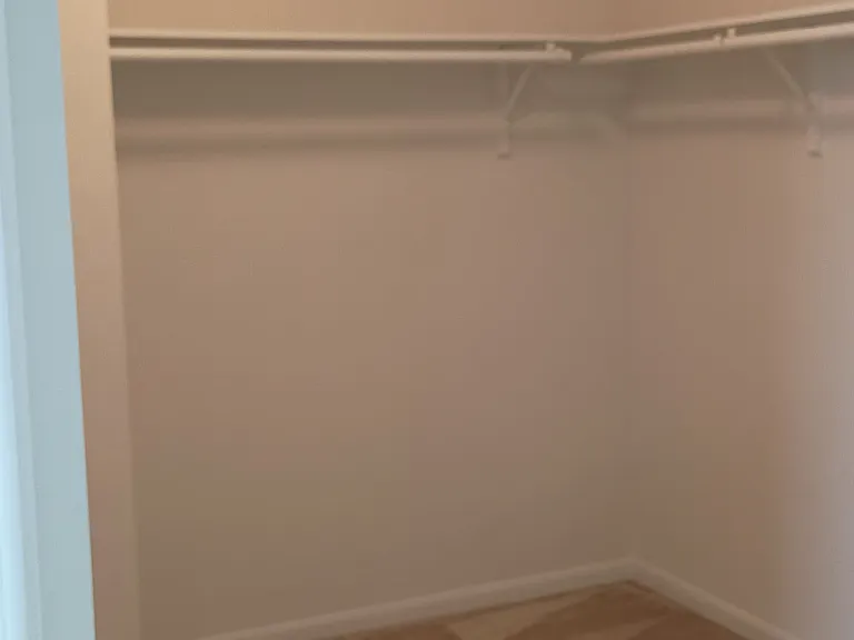 4018 Fernglade Dr — Photo 20