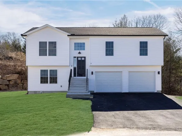 22 Sterling Ridge Ln, Sterling, CT 06377