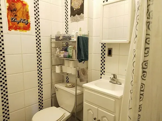 Rented by Fiddler Realty | media 27