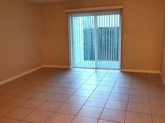 3rd image of 14419 Americana Cir APT 105