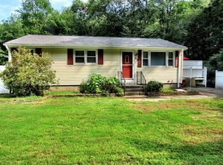 563 New Ludlow Rd, Chicopee, MA 01020
