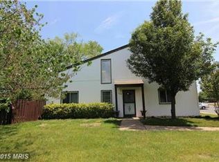 171 N Cottage Rd, Sterling, VA 20164