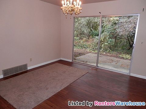 4th image of 2153 Beverly Beach Dr NW