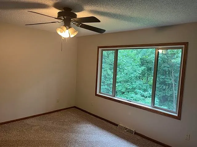 125 Linden Turn — Photo 13