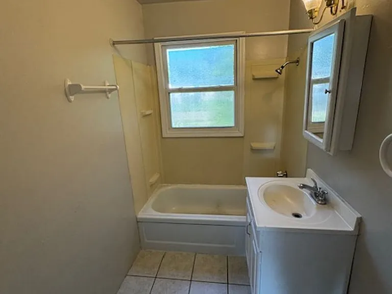 4625 Spatz Ave — Photo 7