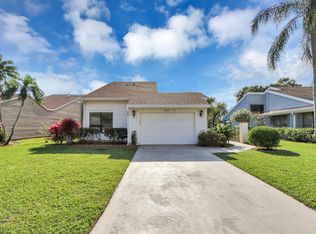 6654 S Pine Ct, Palm Beach Gardens, FL 33418