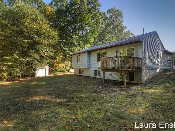 4th image of 8611 S Oakridge Dr