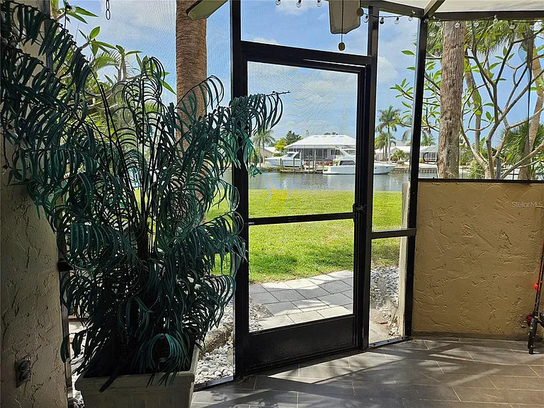1028 Apollo Beach Blvd #19 — Photo 8