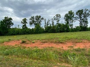 156 Four Andrews Dr #51, Harmony, NC 28634