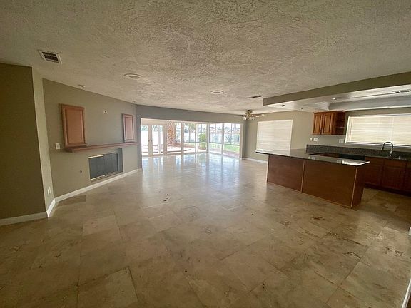 3rd image of 13686 Seagull Dr