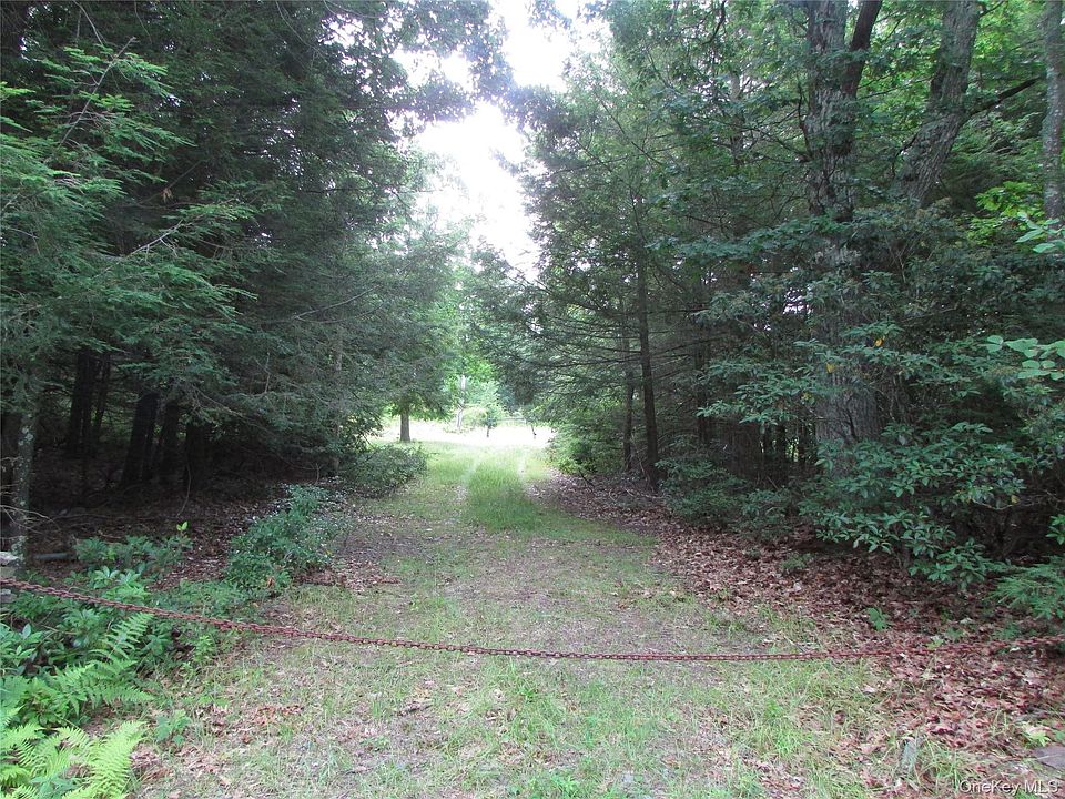 1st image of Fox Hill Road Tr 55