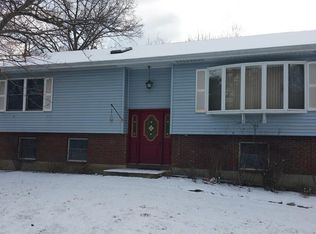 50 Riley Rd, New Windsor, NY 12553