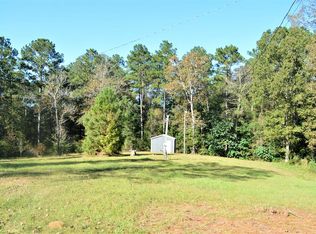 1067 Nelson Dr, McComb, MS 39648