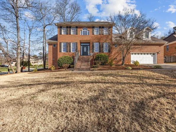 3306 Doral Ct, Burlington, NC 27215