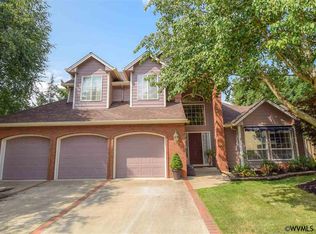 172 Cedar Bluff Cir N, Keizer, OR 97303