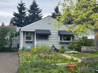 1600 Dalton Dr, Eugene, OR 97404