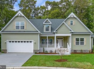 9418 Lakeview Dr, Berlin, MD 21811