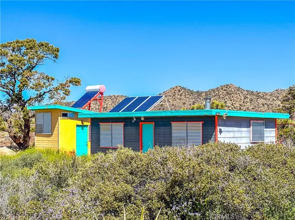 12345 Horseshoe Trl, Pioneertown, CA 92268