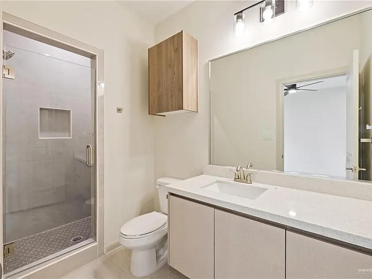 1804 W Violet Dr #3 — Photo 12