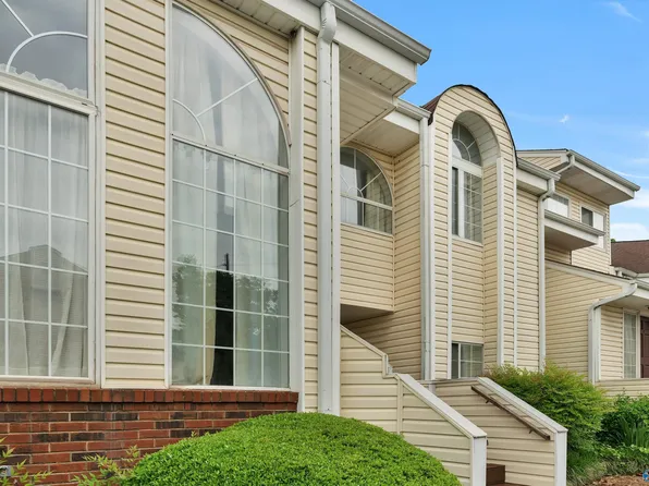 1155 Old Monrovia Rd NW APT 8I, Huntsville, AL 35806