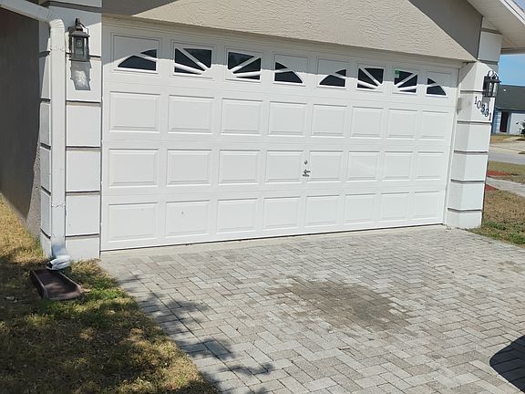 2nd image of 10331 Flagship Ave