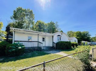 2015 E 16th St, Muncie, IN 47302