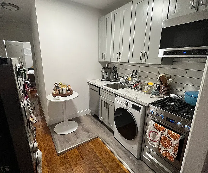 1407 2nd Ave #3B