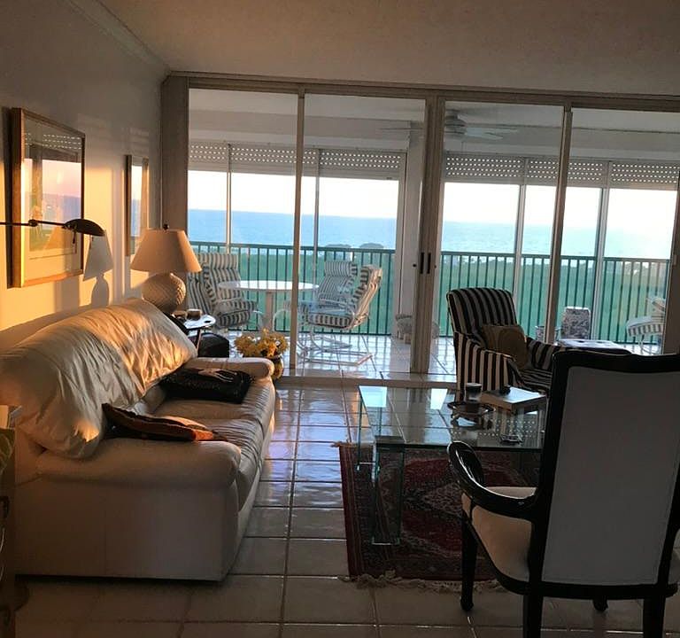 Livingroom/sunset