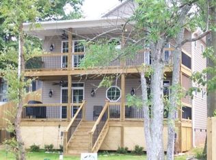 617 Lake Drive 8, Lexington, NC 27292