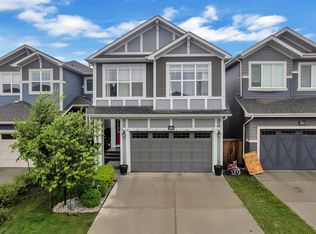 2925 Chokecherry Cmn SW, Edmonton, AB T6X 2M3