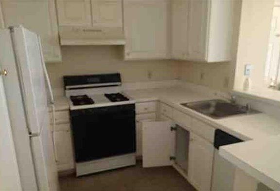 4th image of 3107 River Bend Ct APT E003