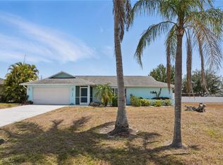 113 NE 8th Pl, Cape Coral, FL 33909