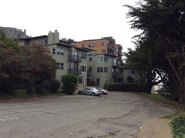 Building and street parking