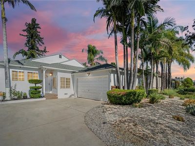 7035 Cantaloupe Ave, Van Nuys, CA, 91405