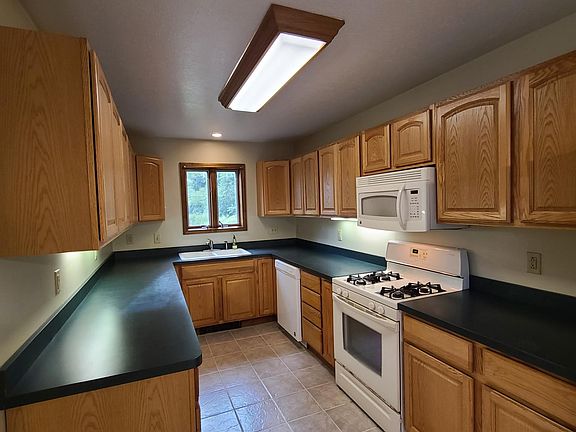 Cozy kitchen with ample storage and counter space