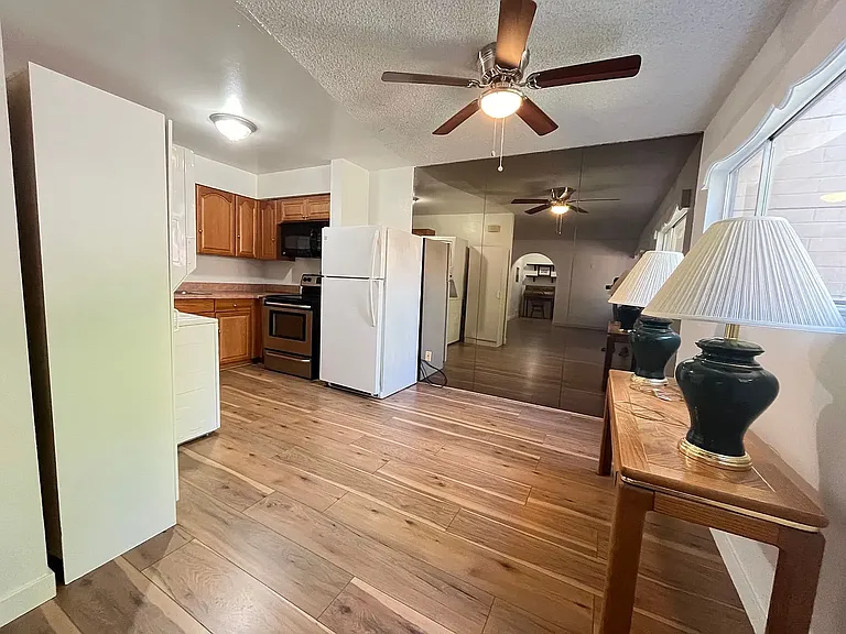 350 E Desert Inn Rd #G101 — Photo 7
