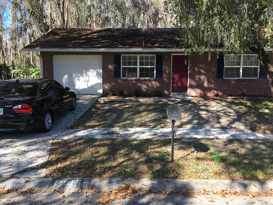 1st image of 1245 Foxwood Dr