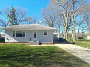 1002 North St, Mazon, IL 60444