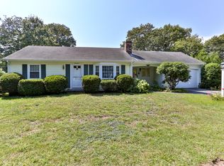 17 Johnson Ln, West Yarmouth, MA 02673